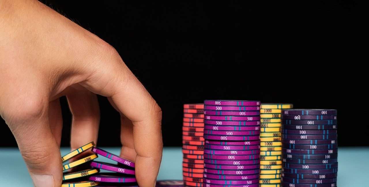 découvrez des stratégies efficaces pour progresser au poker open hold'em et améliorer votre jeu grâce à nos conseils professionnels.