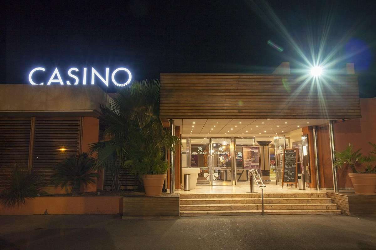 découvrez boulou casino, votre destination de jeux en ligne avec une large sélection de machines à sous, jeux de table et bonus exclusifs pour une expérience de jeu exceptionnelle.